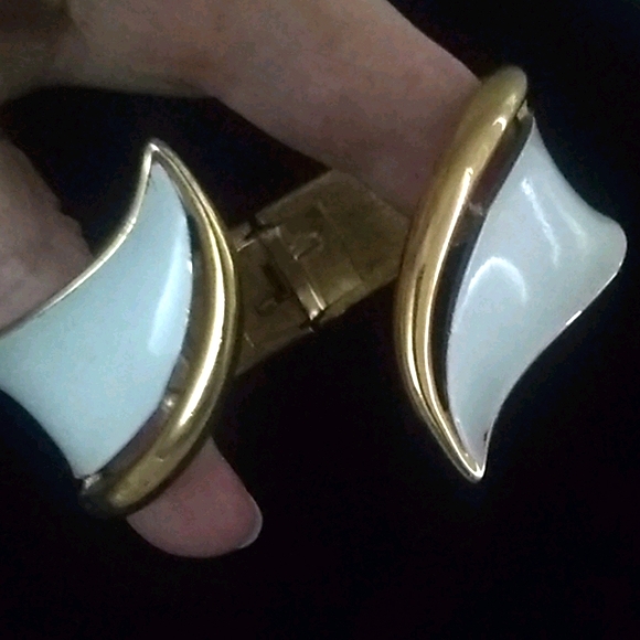 ✴️vtg milky white set - Picture 8 of 8